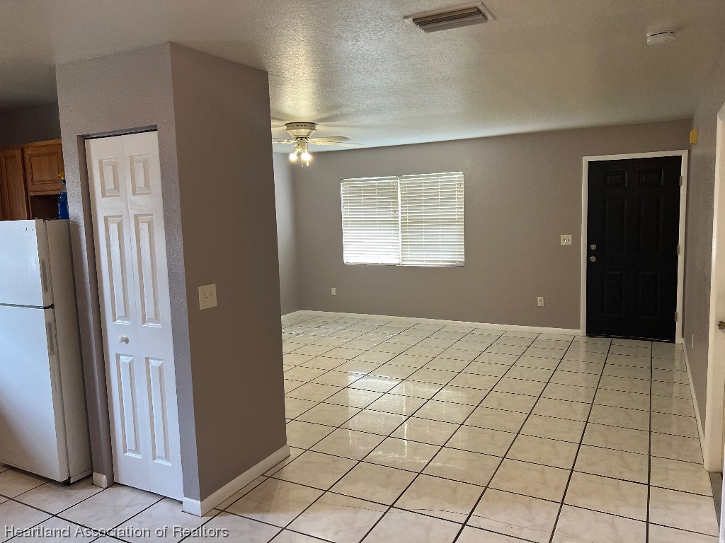 3424 Ellington Avenue