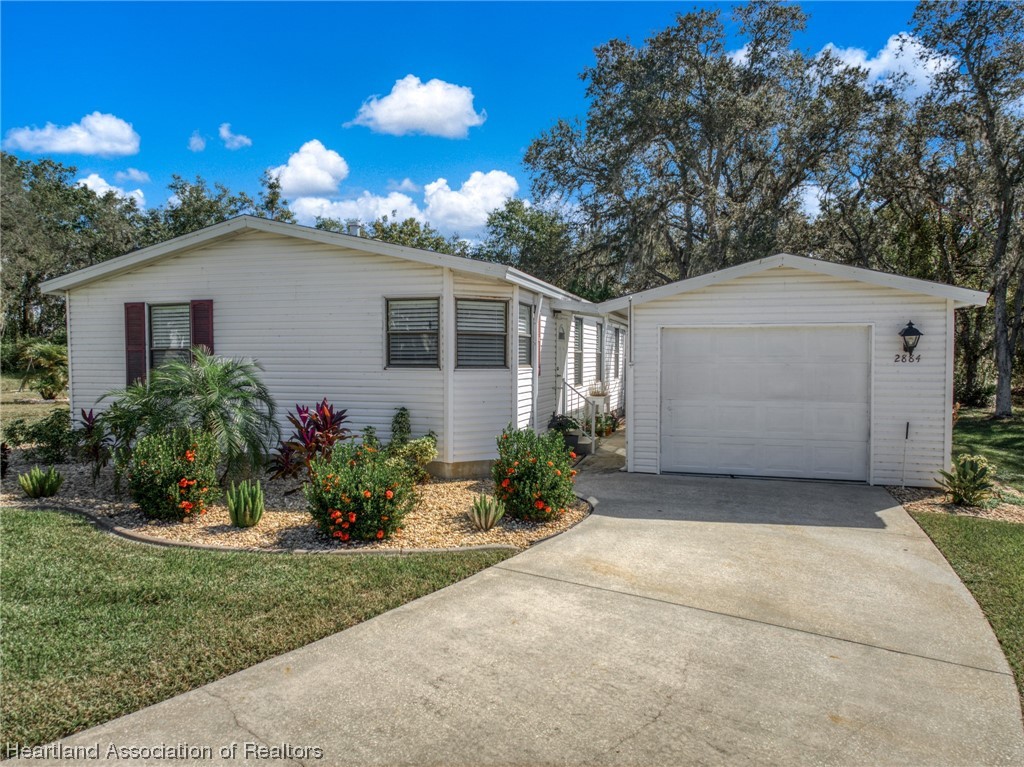 2884 S Driftwood Court