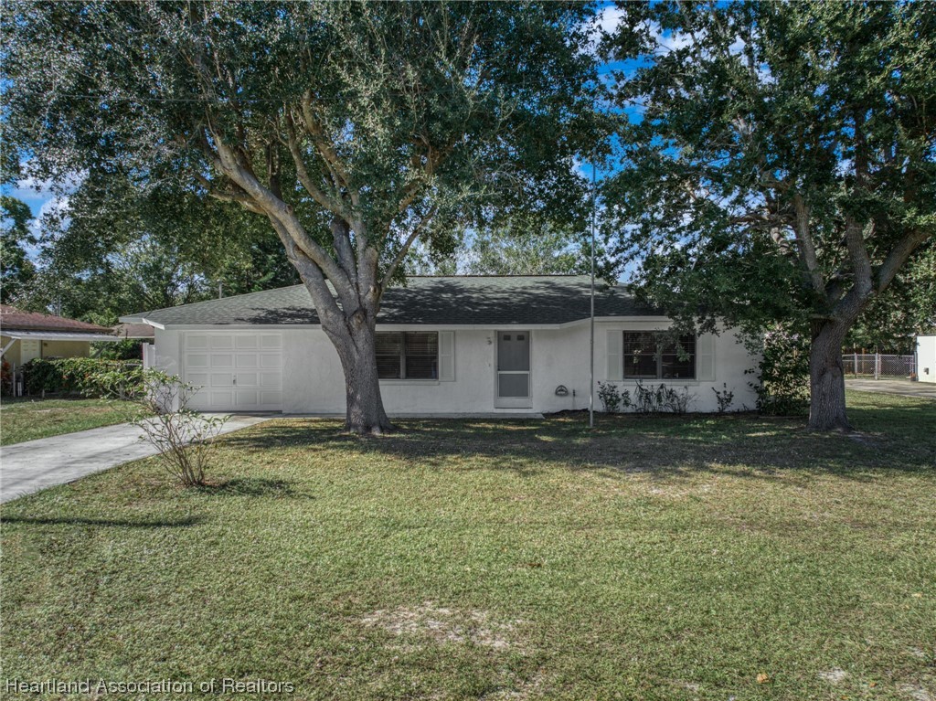 1622 Chatsworth Street