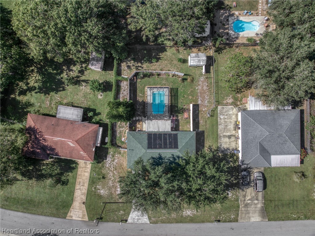 1622 Chatsworth Street