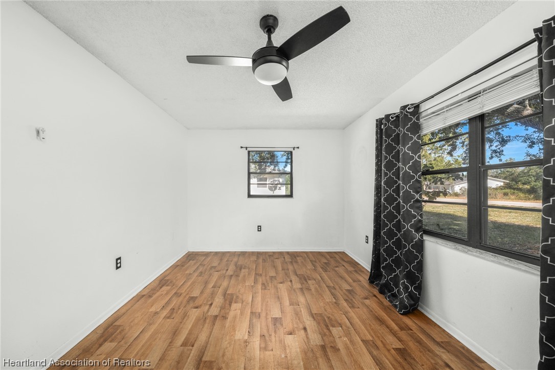 1622 Chatsworth Street