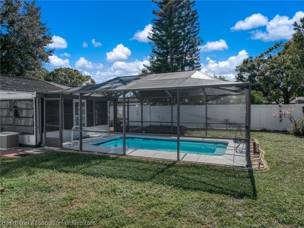 1622 Chatsworth Street