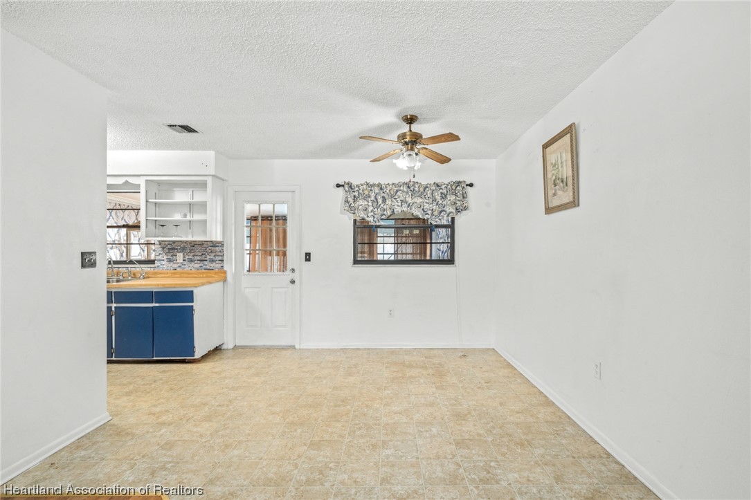 1622 Chatsworth Street