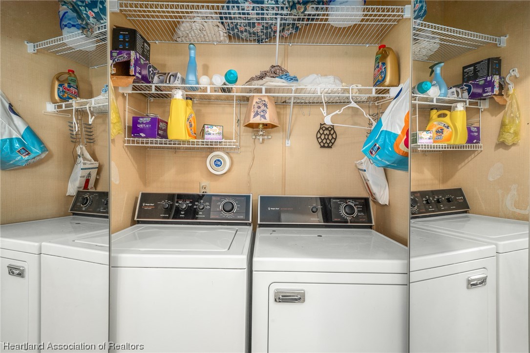 2815 S Dockside Drive