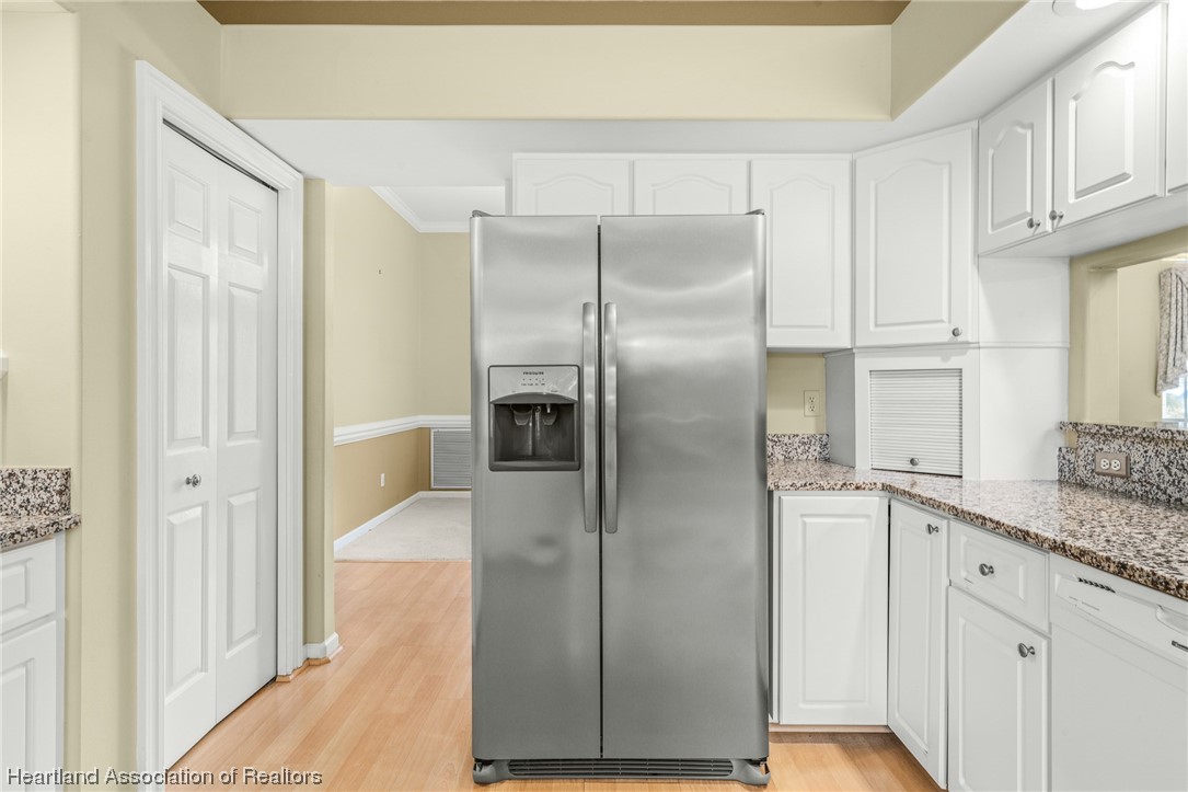 5092 Strafford Oaks Drive