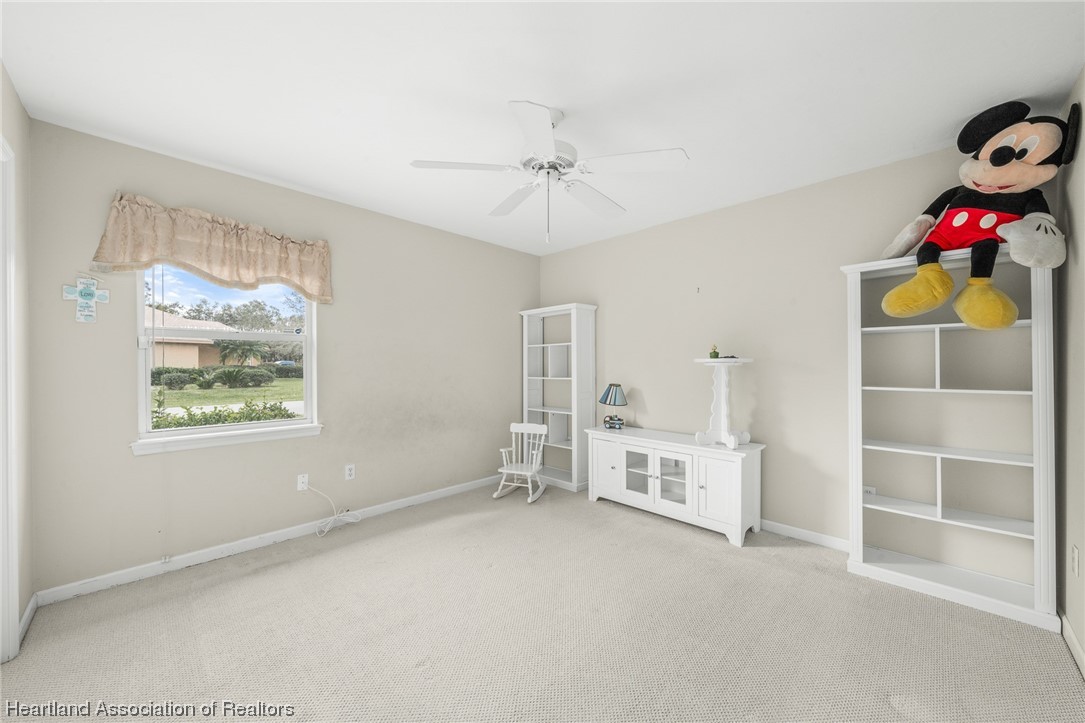 5092 Strafford Oaks Drive