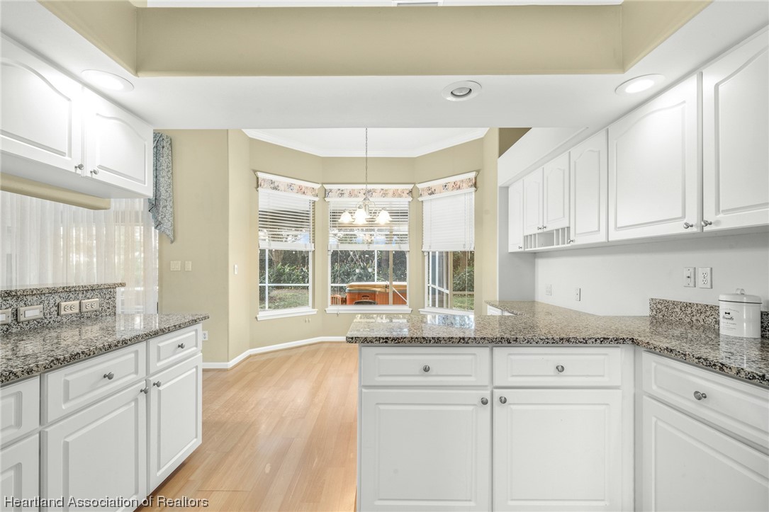 5092 Strafford Oaks Drive