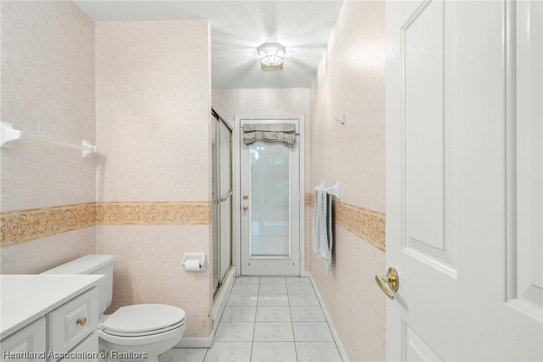 5092 Strafford Oaks Drive