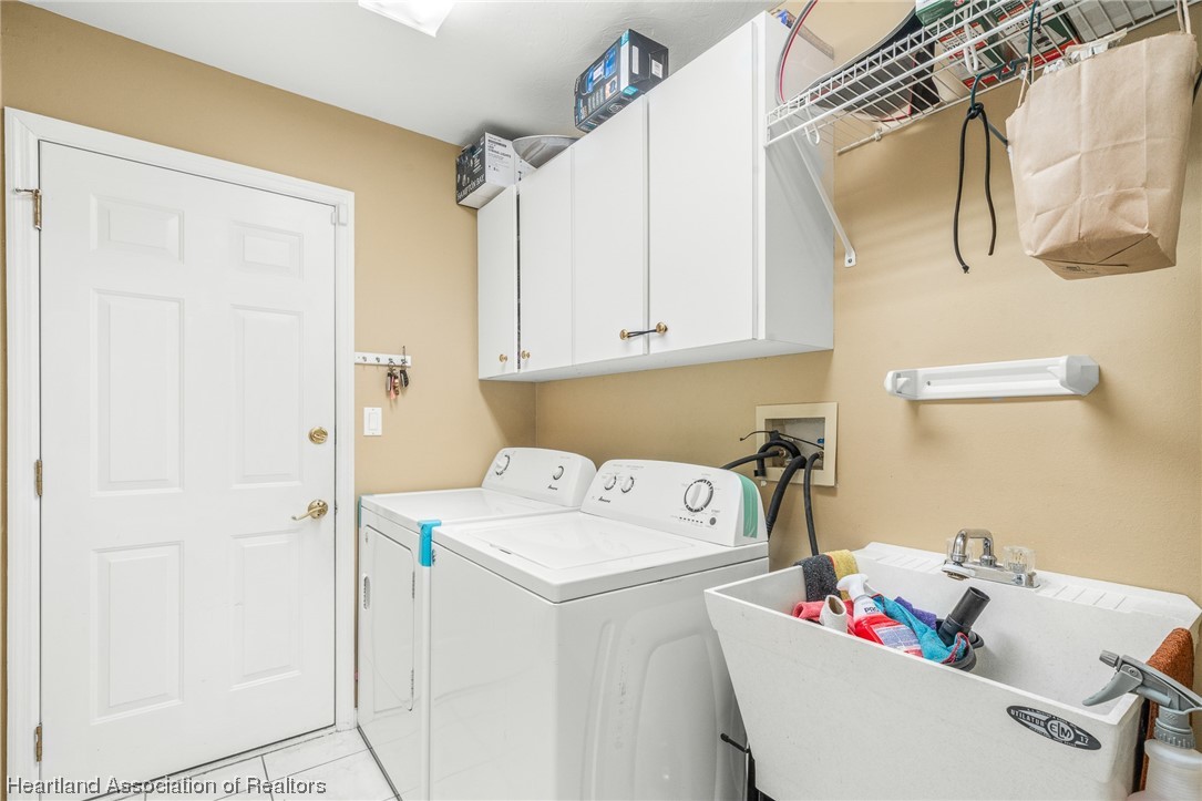 5092 Strafford Oaks Drive