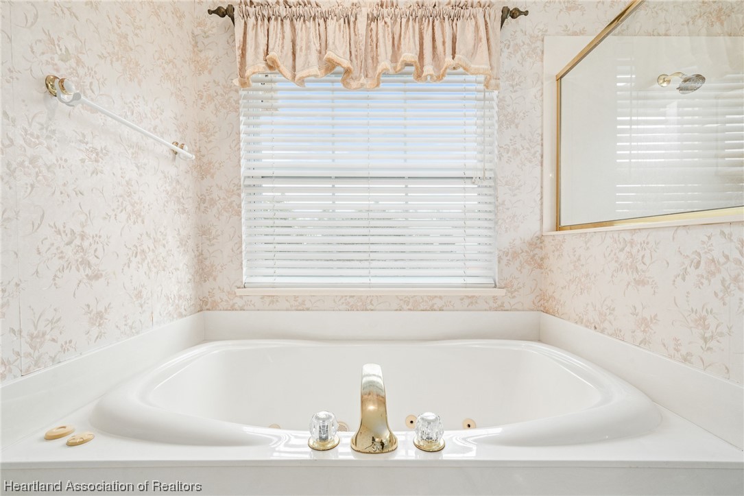 5092 Strafford Oaks Drive