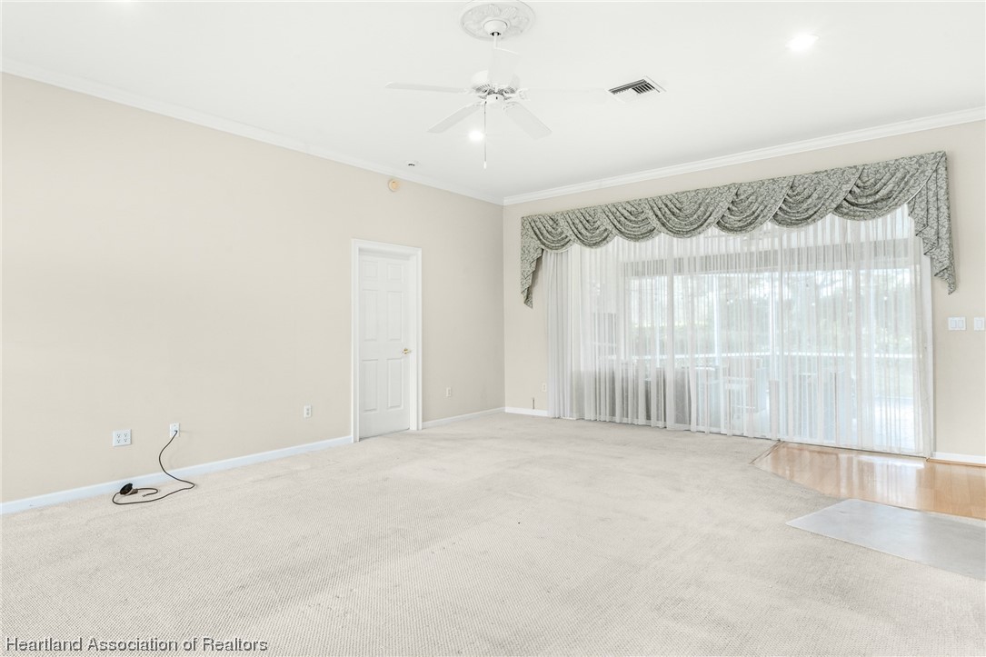 5092 Strafford Oaks Drive