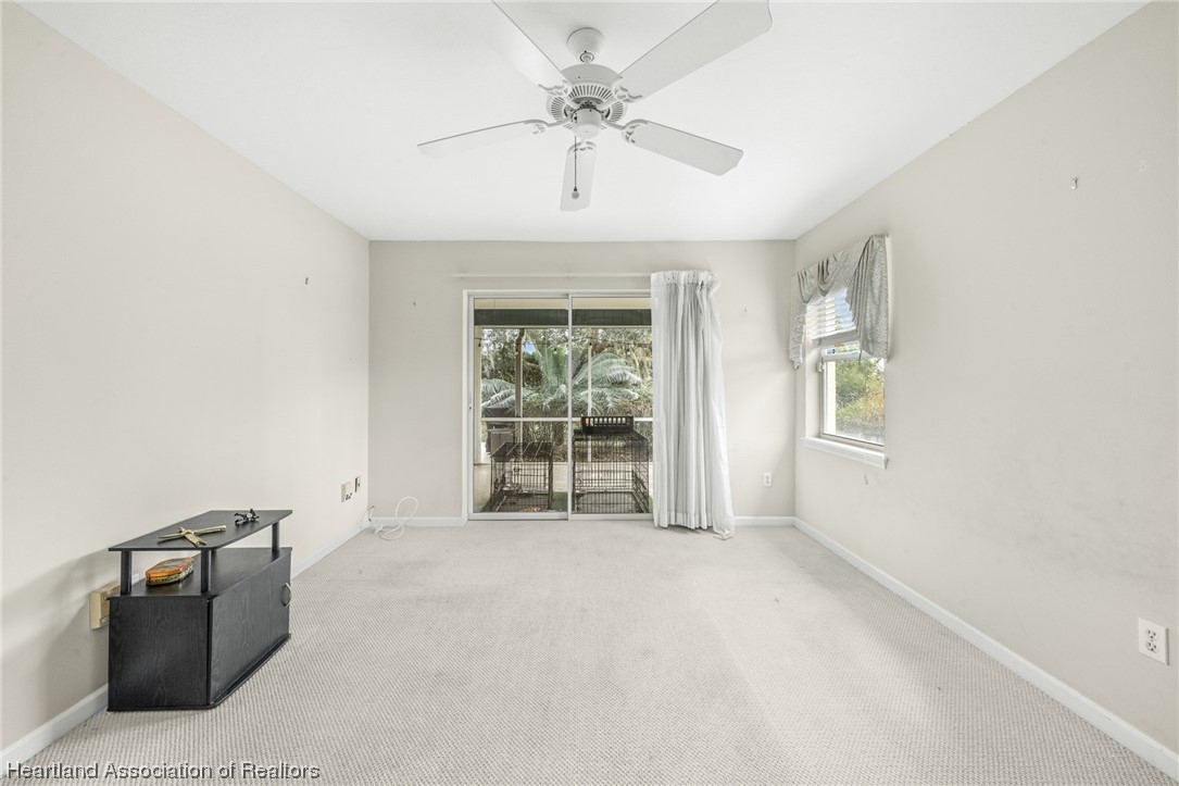 5092 Strafford Oaks Drive