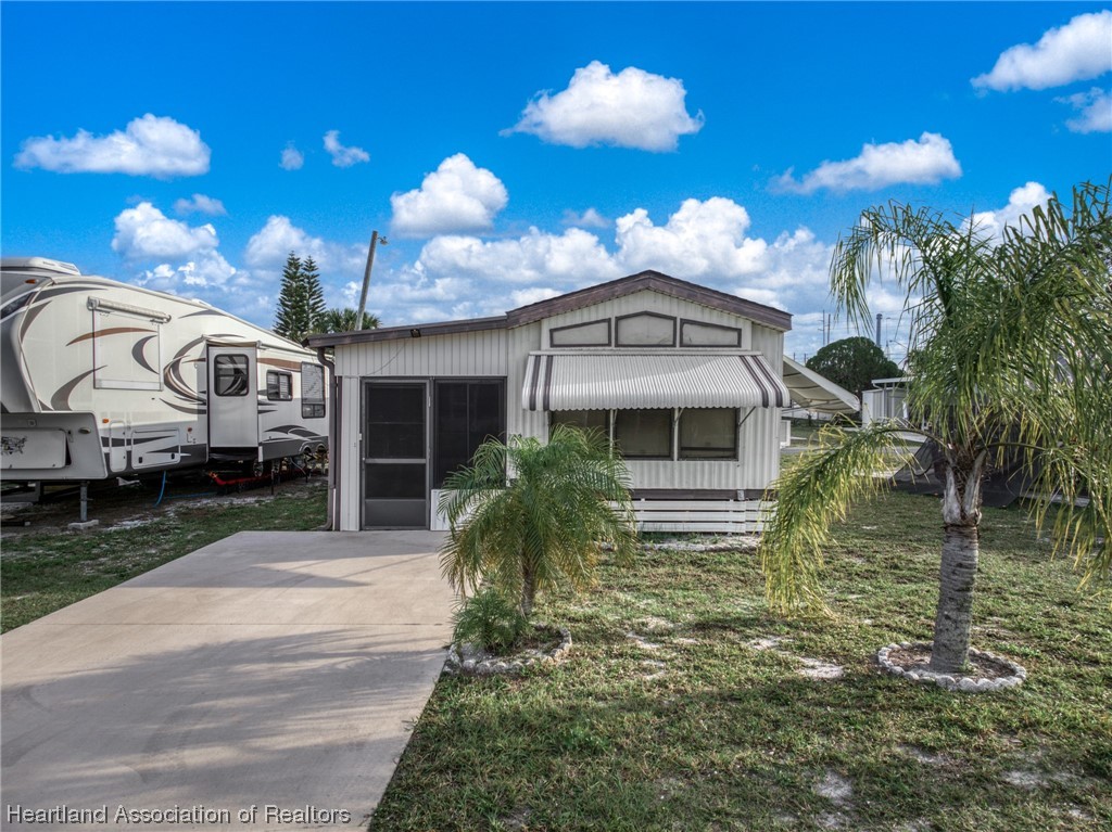 1200 us 27 Highway N 19