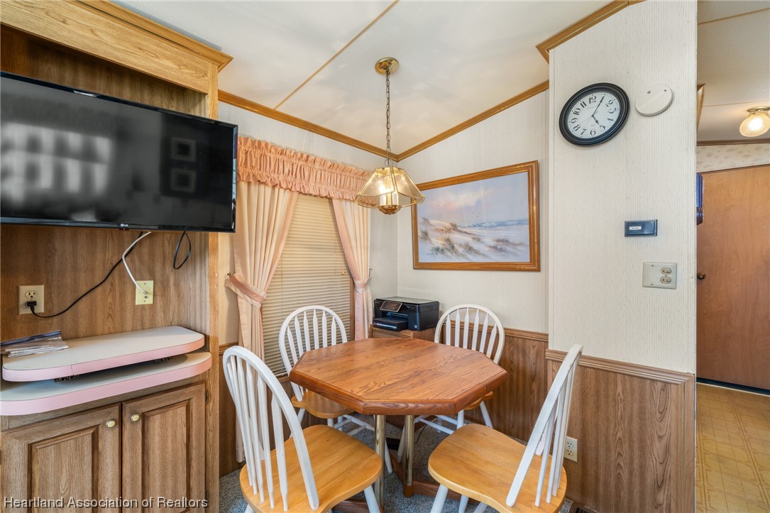 1200 us 27 Highway N 19