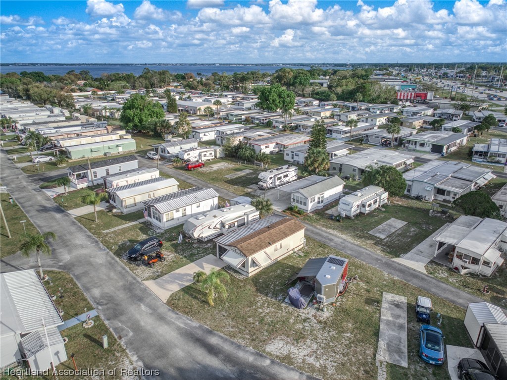 1200 us 27 Highway N 19