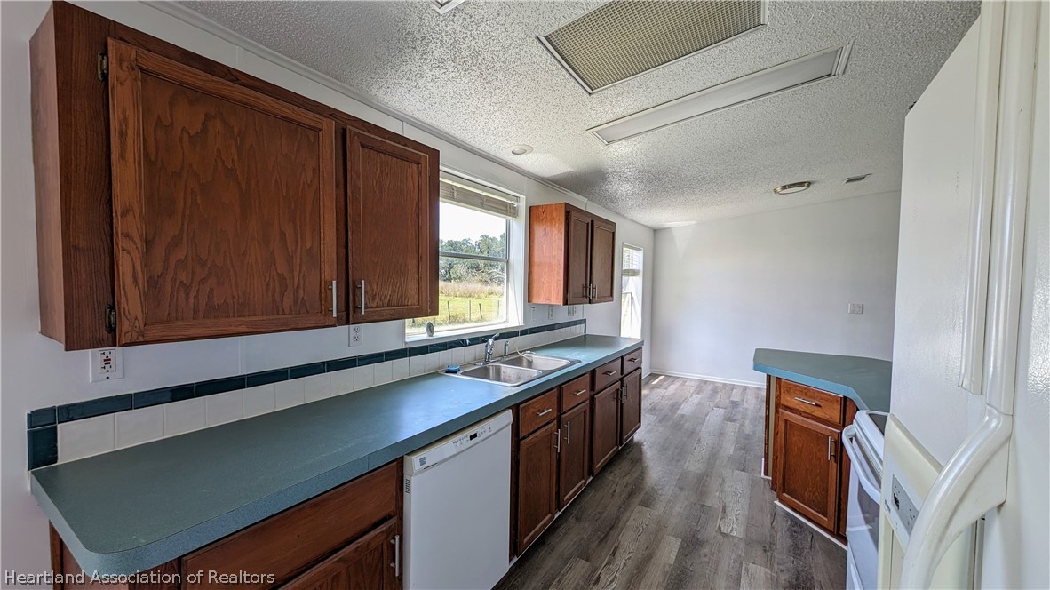 1932 State Road 66 Highway