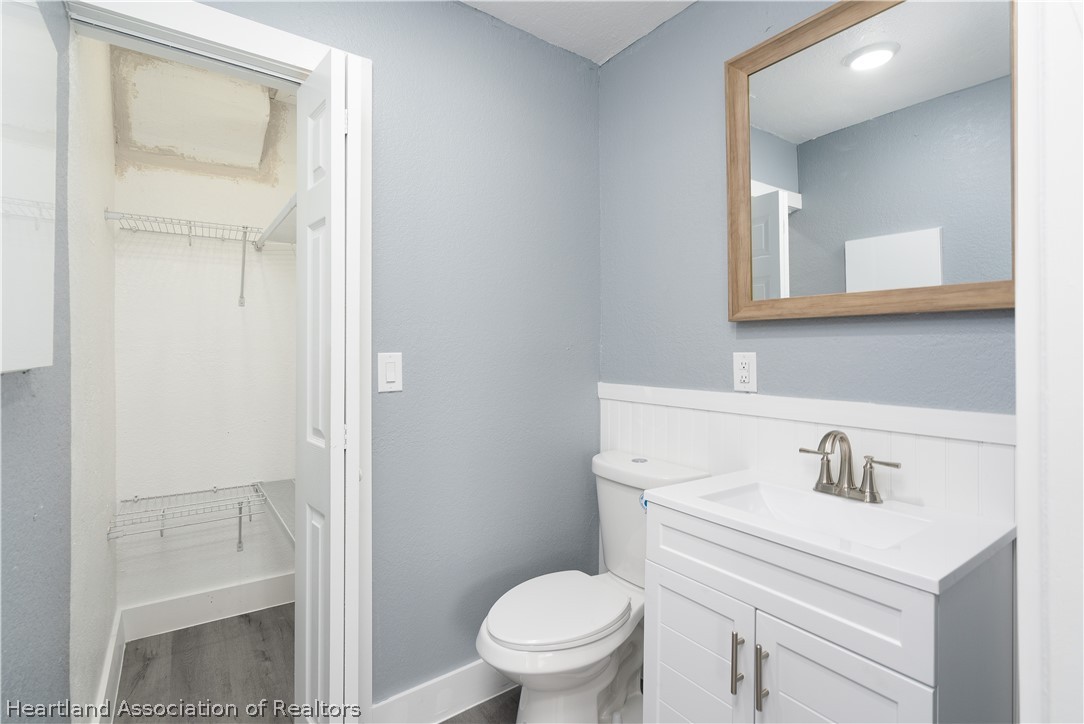 21211 midway Boulevard