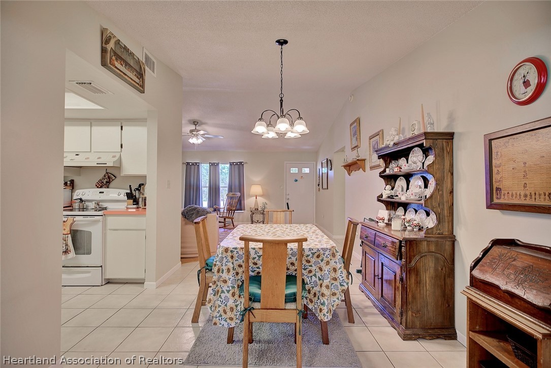 102 Boeing Street NW