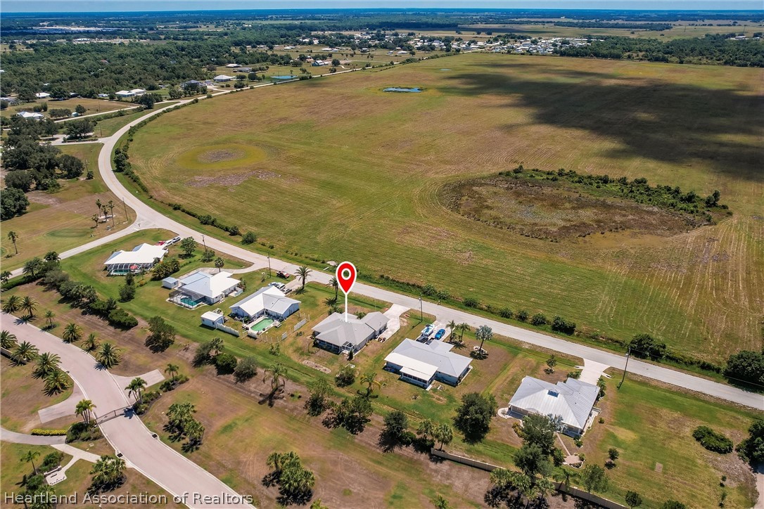 8230 SW LIVERPOOL Road