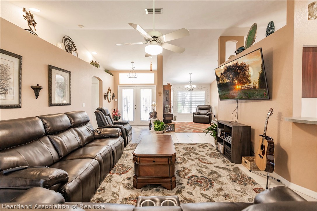 8230 SW LIVERPOOL Road