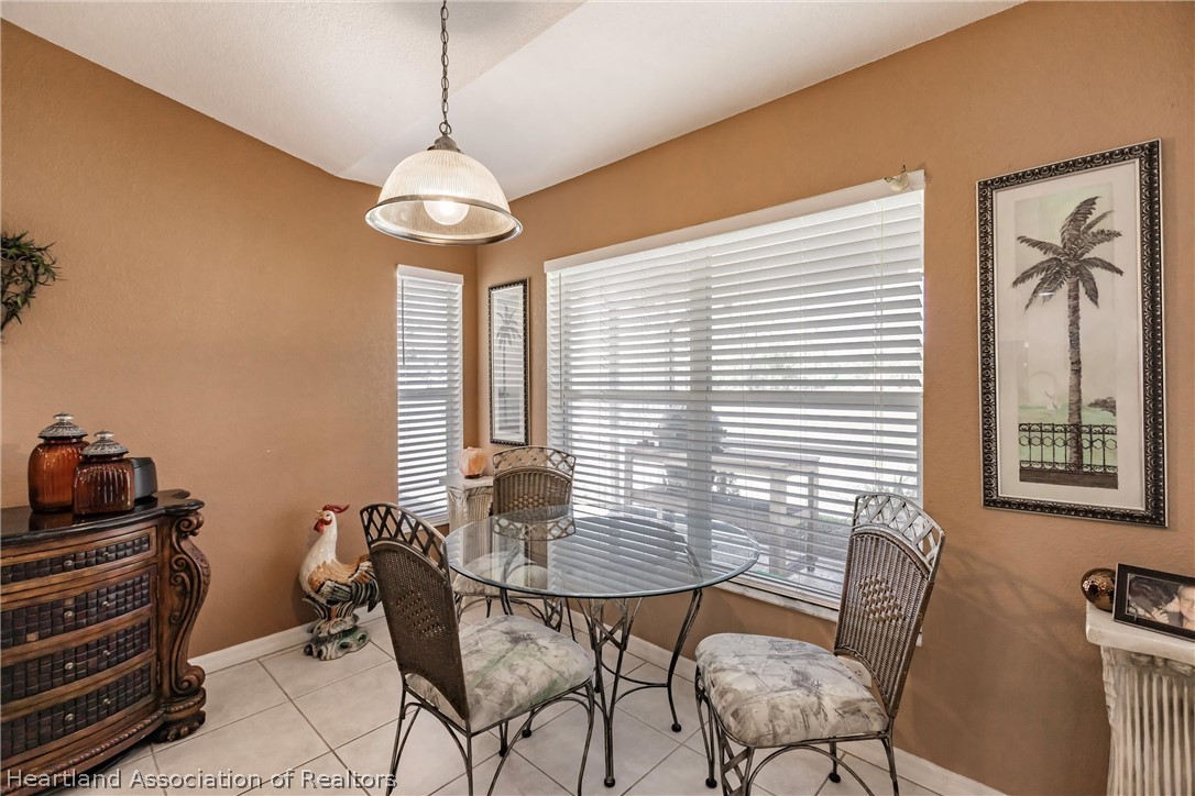 8230 SW LIVERPOOL Road