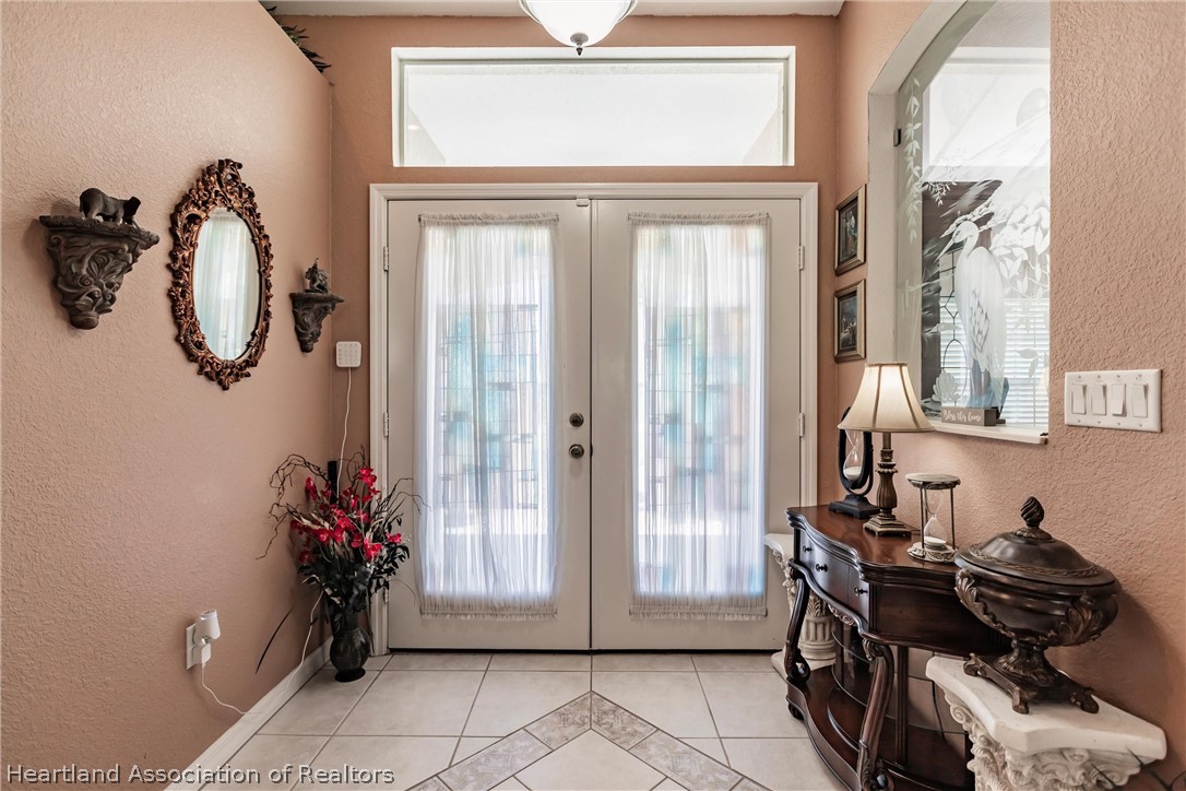 8230 SW LIVERPOOL Road