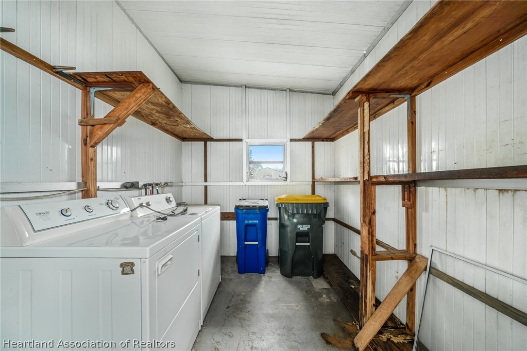 3527 Delaware Avenue