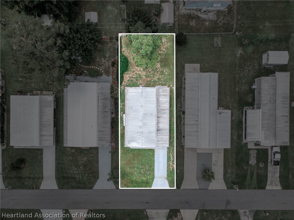 3527 Delaware Avenue