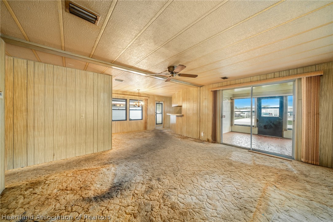 3527 Delaware Avenue