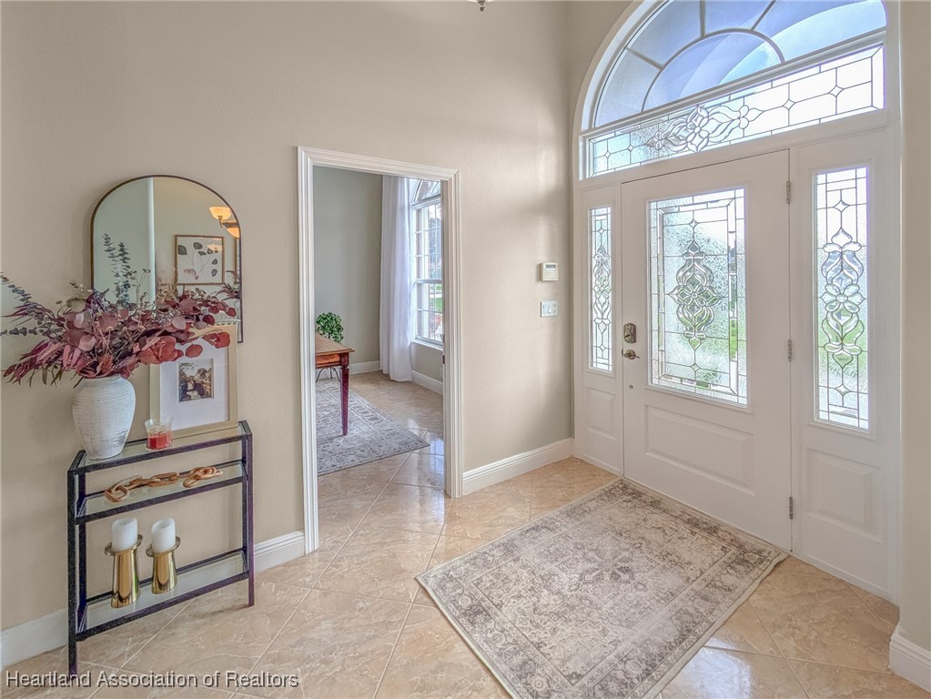 2340 Pinewood Boulevard