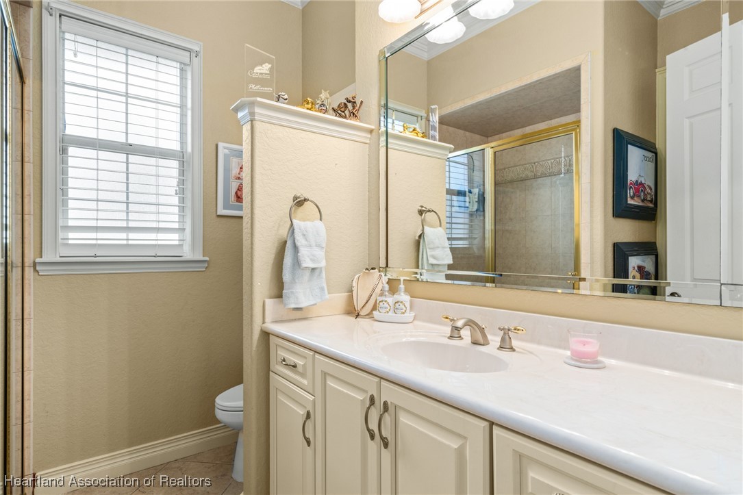 3859 Enchanted Oaks Lane