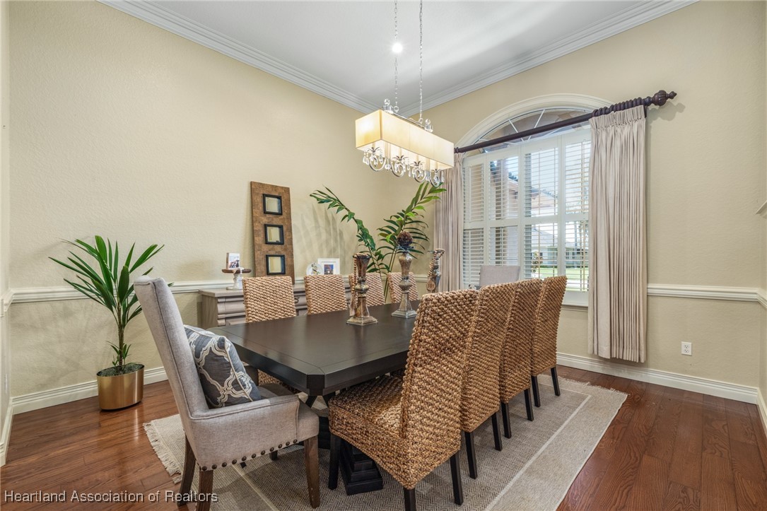 3859 Enchanted Oaks Lane