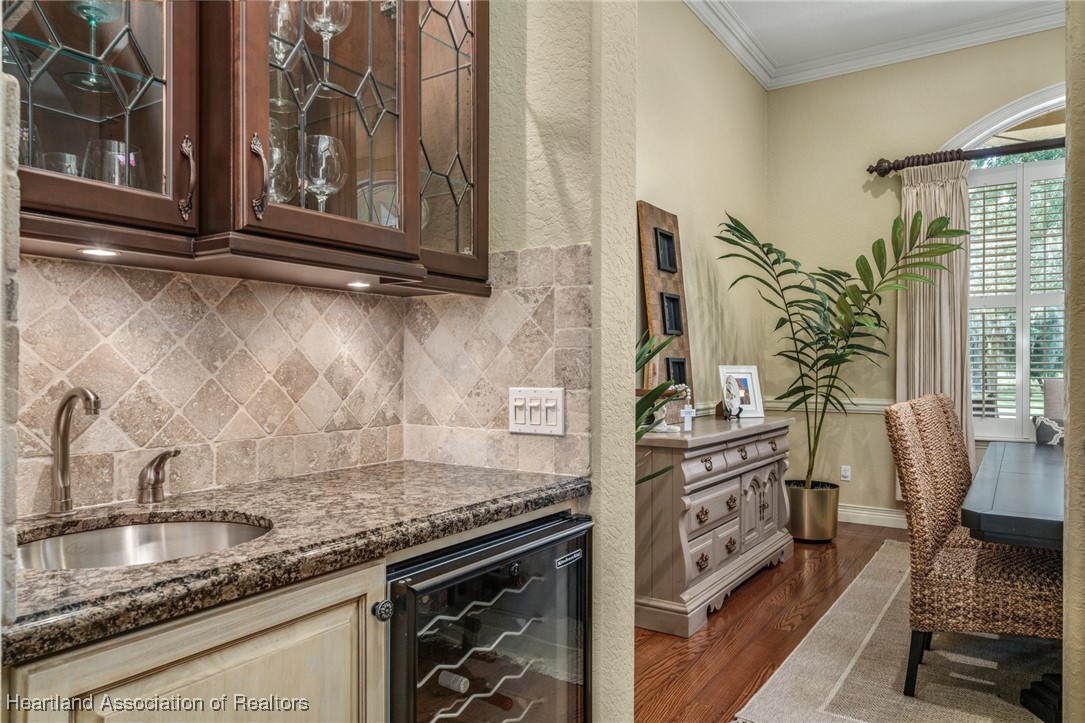 3859 Enchanted Oaks Lane