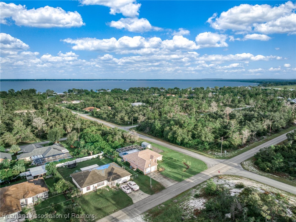 116 Imbros Avenue NE