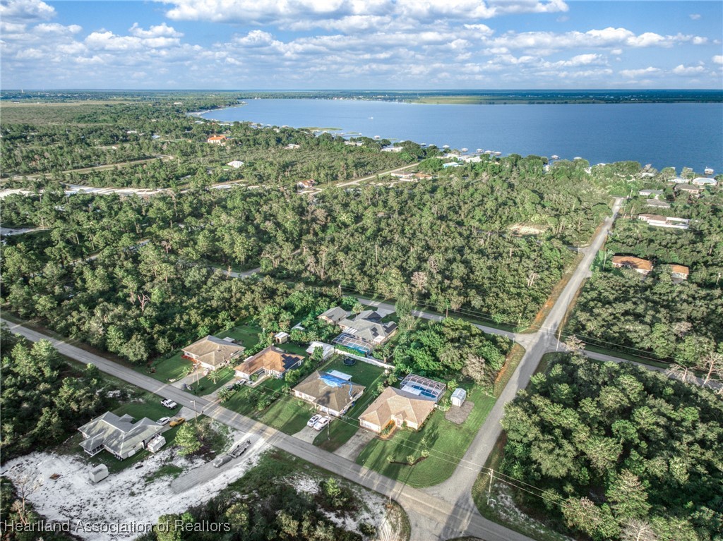 116 Imbros Avenue NE