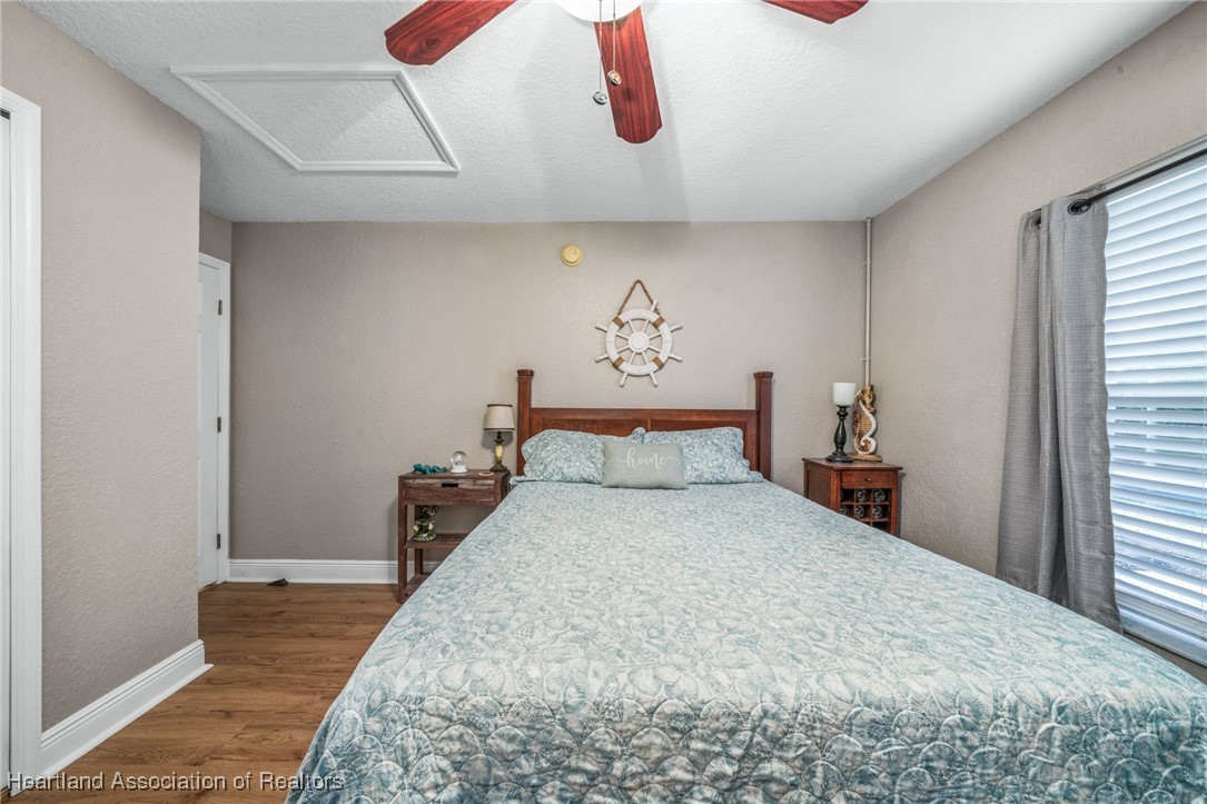 116 Imbros Avenue NE