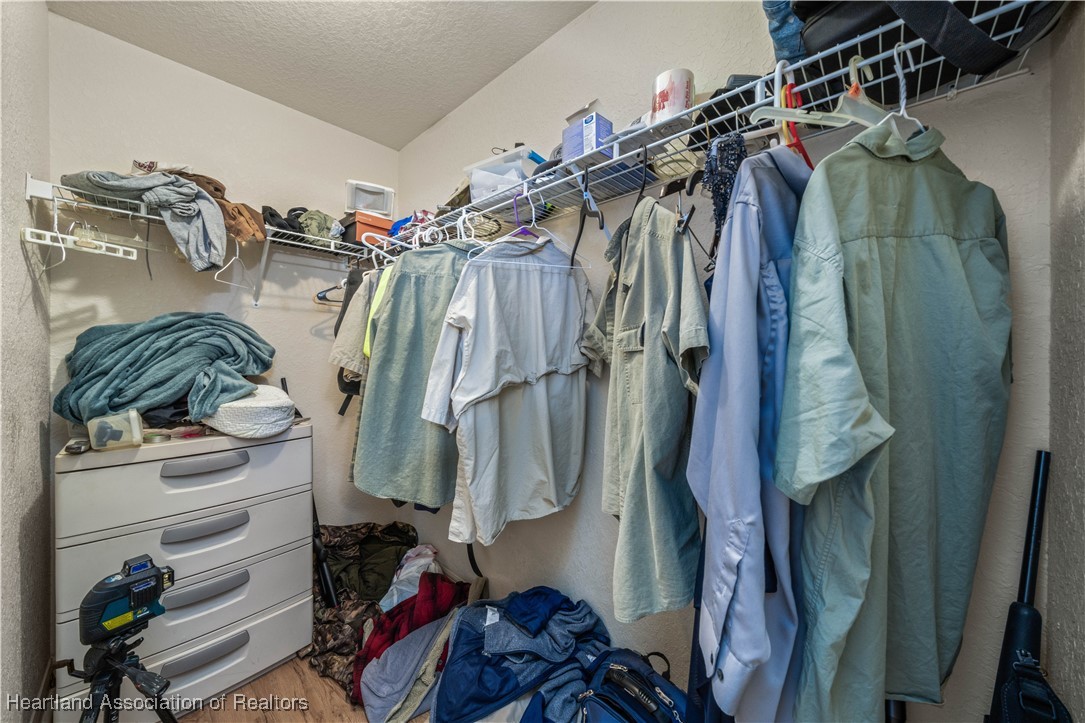 116 Imbros Avenue NE