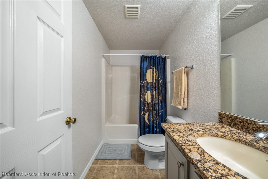 116 Imbros Avenue NE