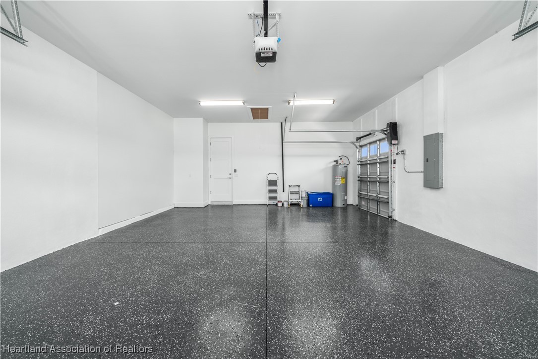 5817 Columbus Boulevard