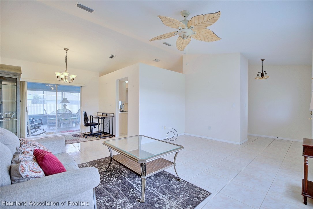 1910 Jackson Heights Drive