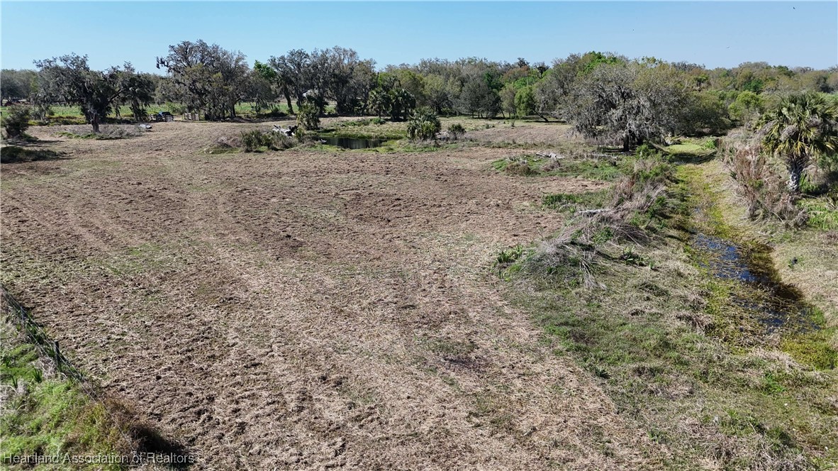 175 Golden Oaks Road