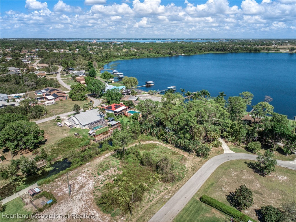 202 S Huckleberry Lake Drive