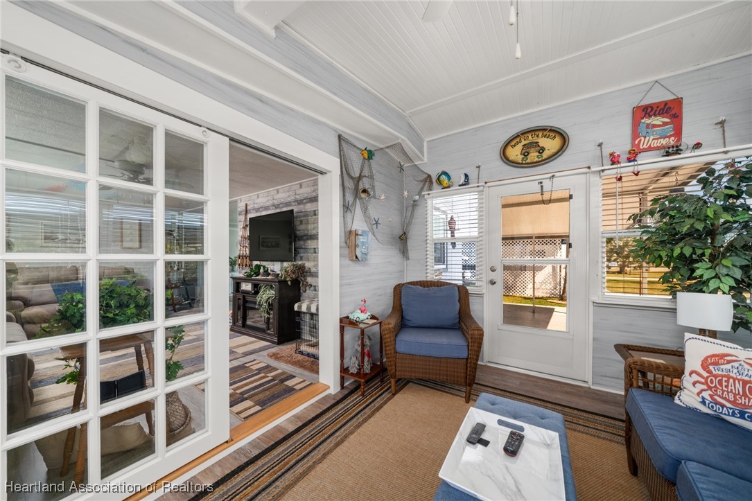 3352 Delaware Avenue