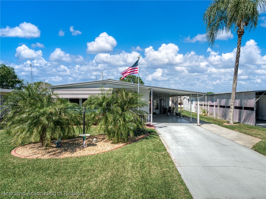 3352 Delaware Avenue