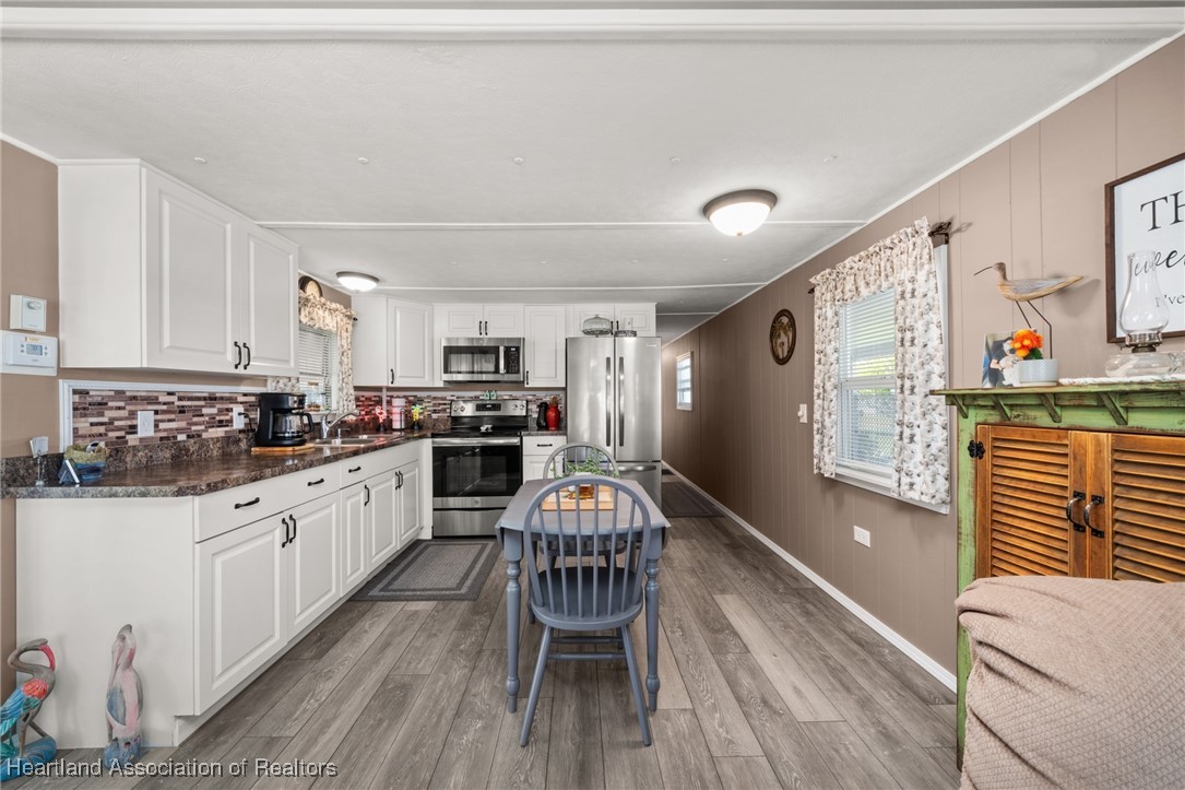 3147 Delaware Avenue