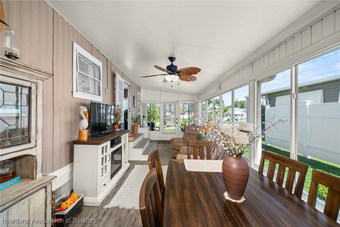 3147 Delaware Avenue