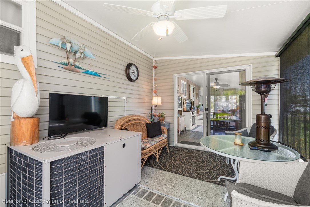 3147 Delaware Avenue