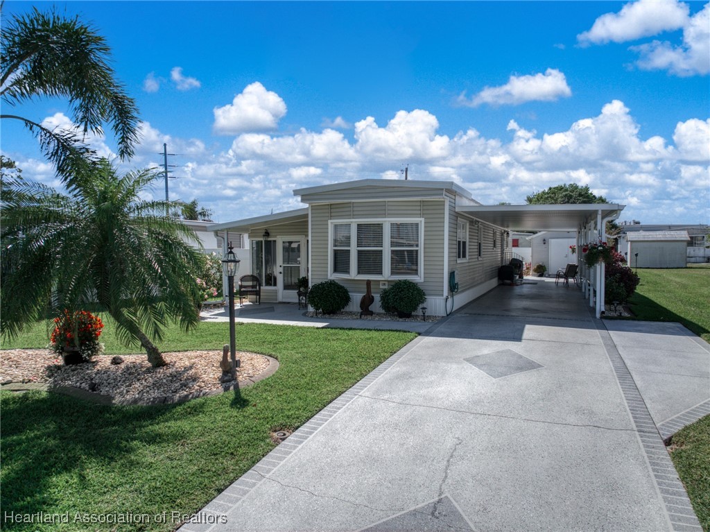 3147 Delaware Avenue