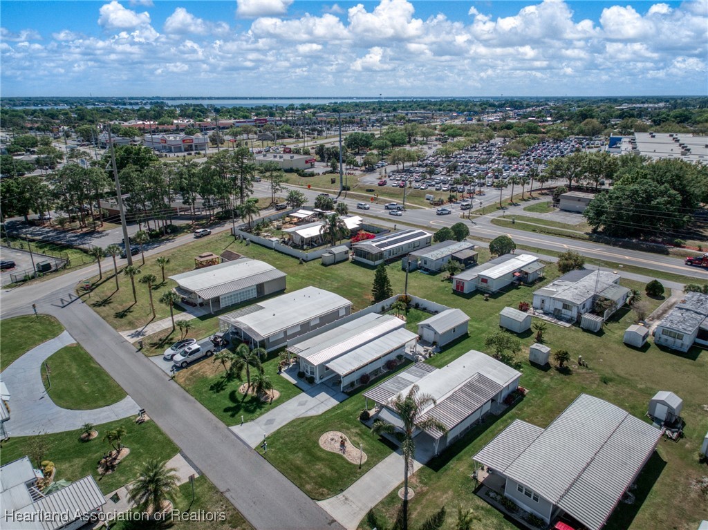 3147 Delaware Avenue