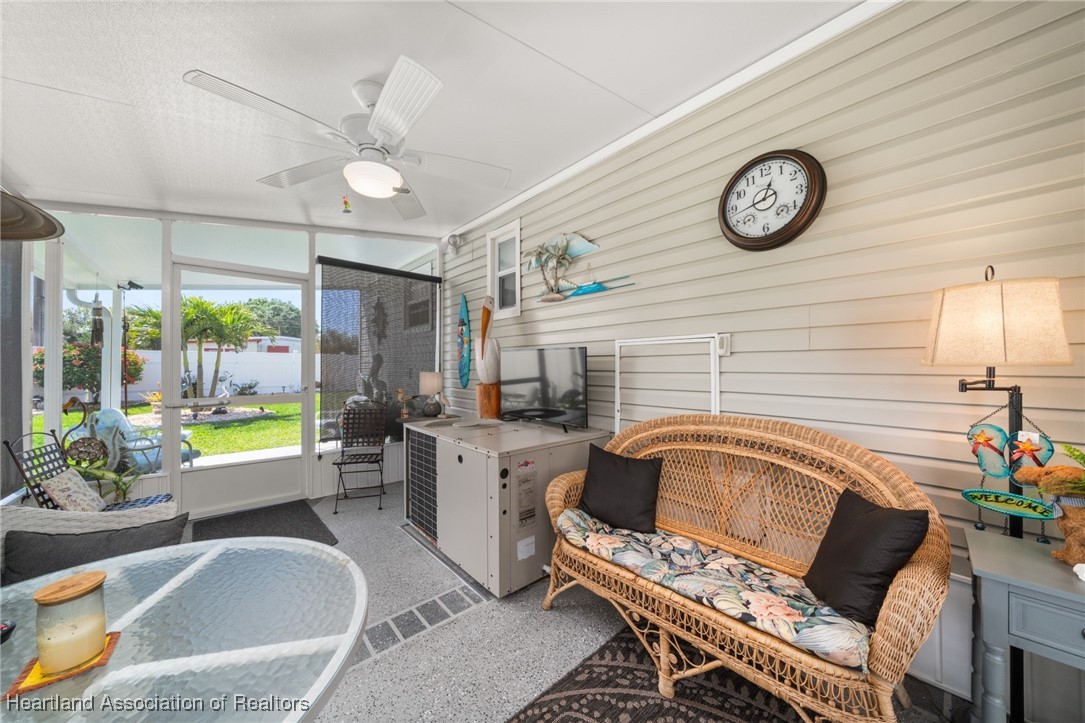 3147 Delaware Avenue